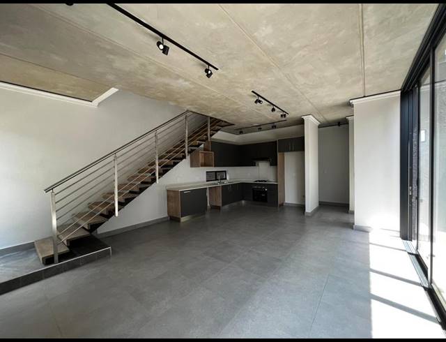 3 BEDROOM CLUSTER FOR SALE IN MENLO PARK